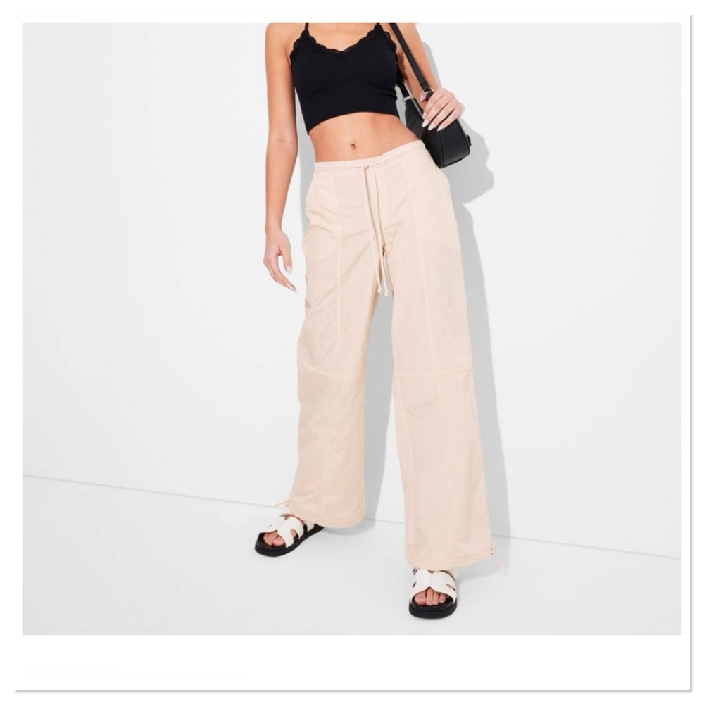 Women’s Mid-Rise Wide Leg Parachute Pants
Wild Fable